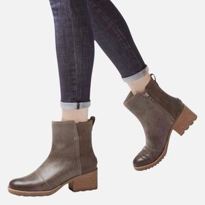 Sorel Cate Block Heel Booties EUC $185 Size 10 - NL3381-241 green women’s